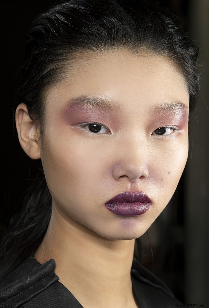 #MakeUp:how to appropriate ultra violet? 