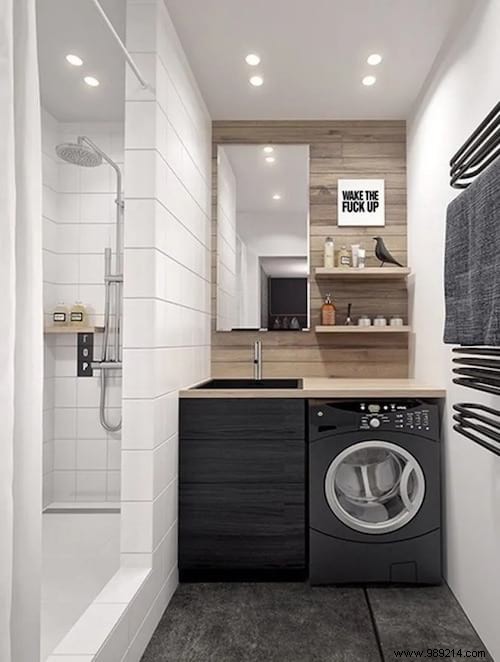 33 Brilliant Ideas For Furnishing A Bathroom (Even A Tiny One). 