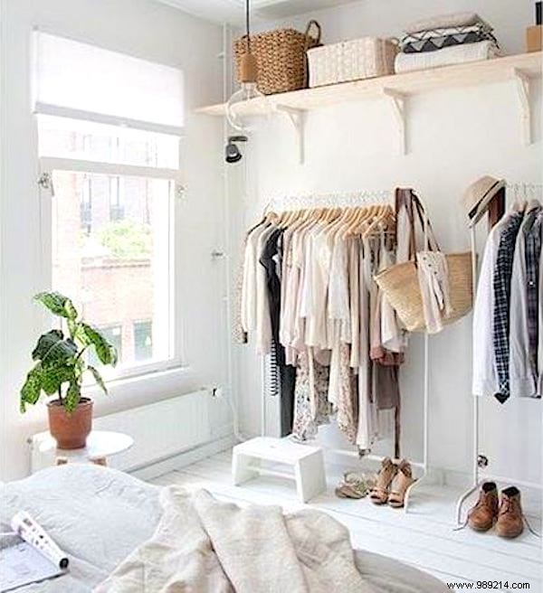 15 Great Dressing Ideas For A Small Apartment. 