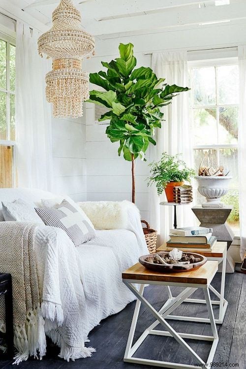 51 Great Decoration Ideas To Makeover Your Living Room Easily (Without Breaking the Bank). 