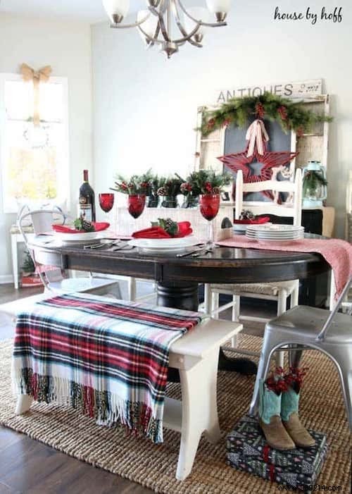 65 Decoration Ideas For A Superb Christmas Table (Easy &Cheap). 