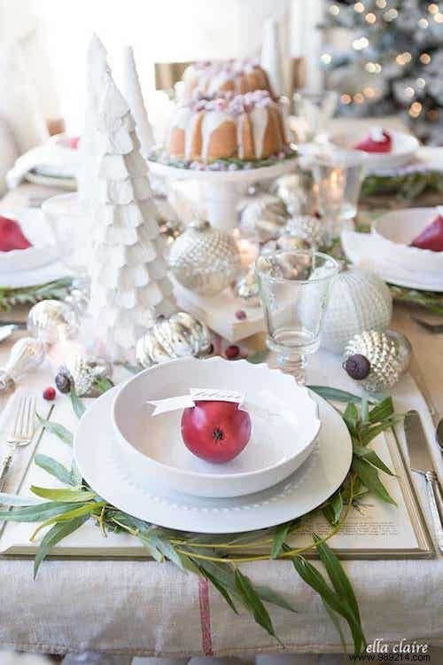 65 Decoration Ideas For A Superb Christmas Table (Easy &Cheap). 