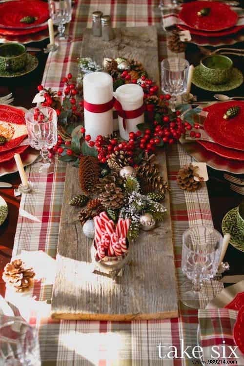 65 Decoration Ideas For A Superb Christmas Table (Easy &Cheap). 