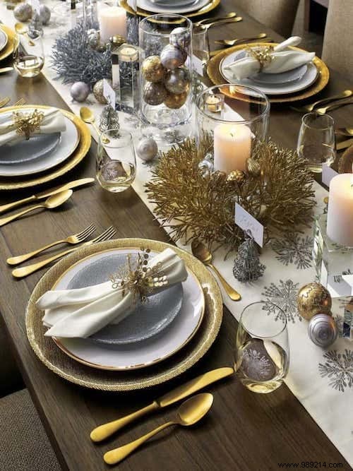 65 Decoration Ideas For A Superb Christmas Table (Easy &Cheap). 