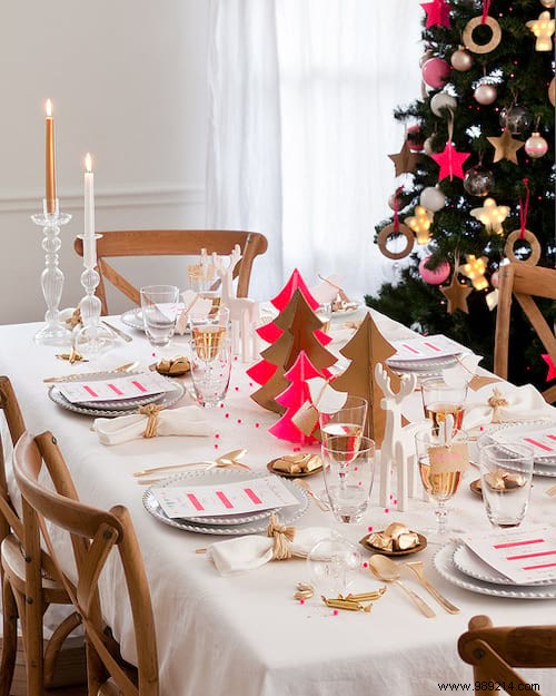 65 Decoration Ideas For A Superb Christmas Table (Easy &Cheap). 