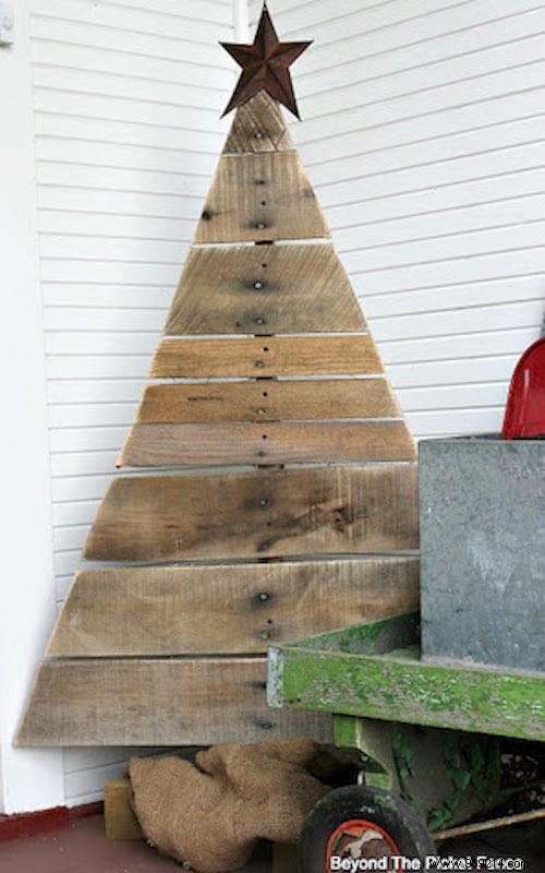 Christmas Decoration:39 Super Cheap And Easy Ideas For The Outside. 