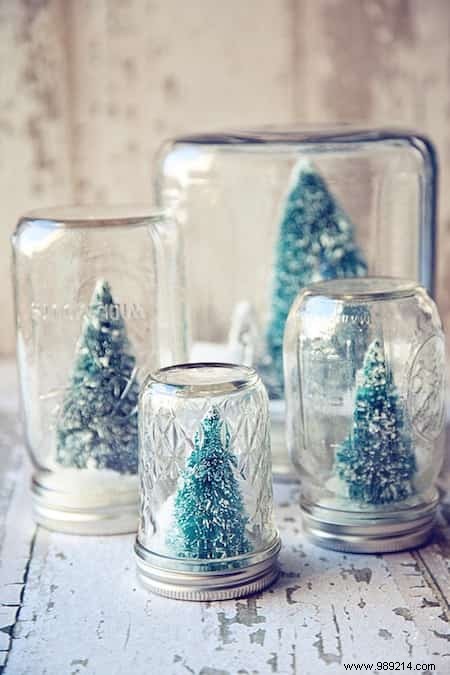 30 Clever Ways to Recycle Your Old Stuff into Christmas Decorations. 