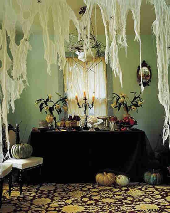 24 Awesome Halloween Decoration Ideas. 