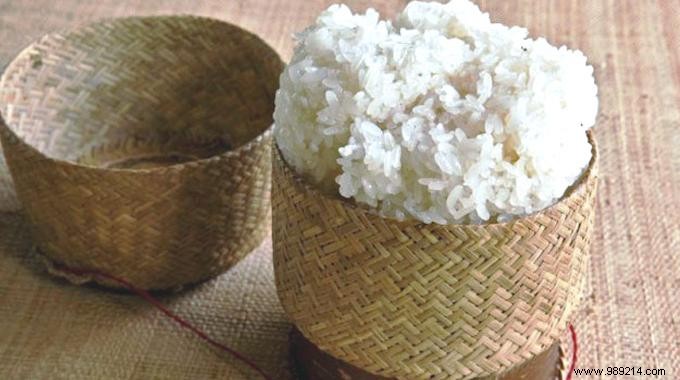 The Easy Sticky Rice Recipe WITHOUT Rice-Cooker. 