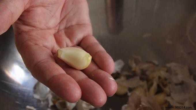 Now you know how to peel multiple cloves of garlic at the same time. 