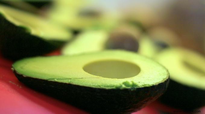 2 Tips to Ripen an Avocado Quickly. 