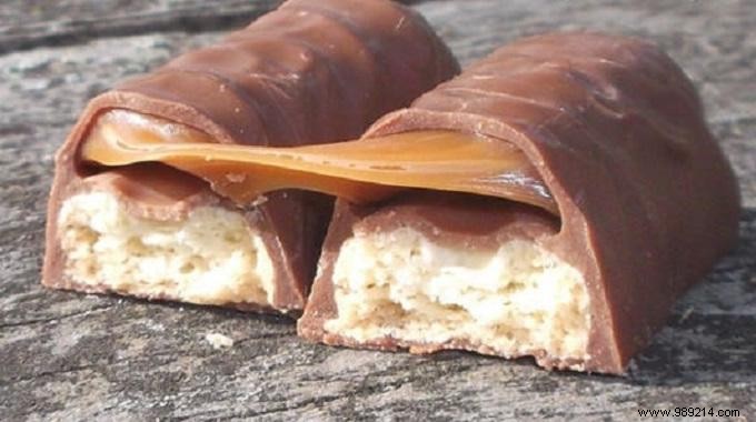 The Easy Homemade Twix Recipe. 