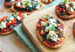 Inexpensive and very simple recipe:Tartine Pizza au Chèvre. 