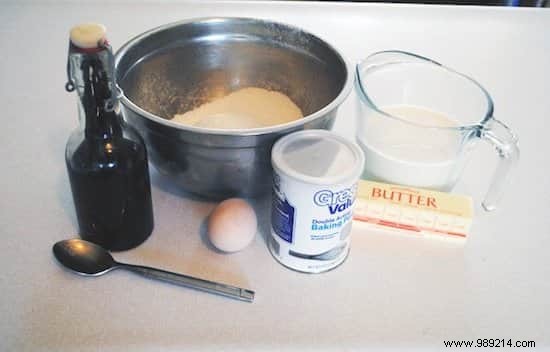 The SUPER EASY Recipe for Homemade Pancakes. 