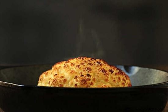 Delicious and Easy to Make:The Oven Roasted Cauliflower Recipe. 