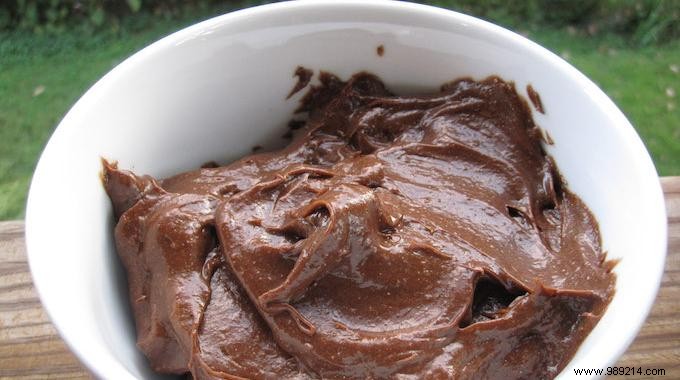 My Secret for a Light and Economical Chocolate Mousse 