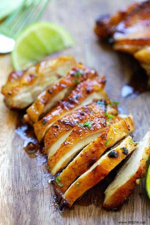 Easy and Quick:The Delicious Recipe for Chicken with Lemon and Honey. 