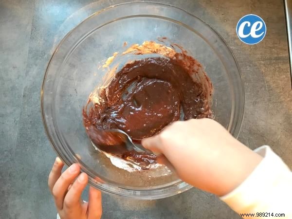 Ready In Just 1 Min:The Delicious Chocolate Mug Cake Recipe. 