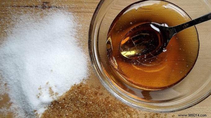 How to Replace Sugar With Honey? The Essential Cooking Guide. 