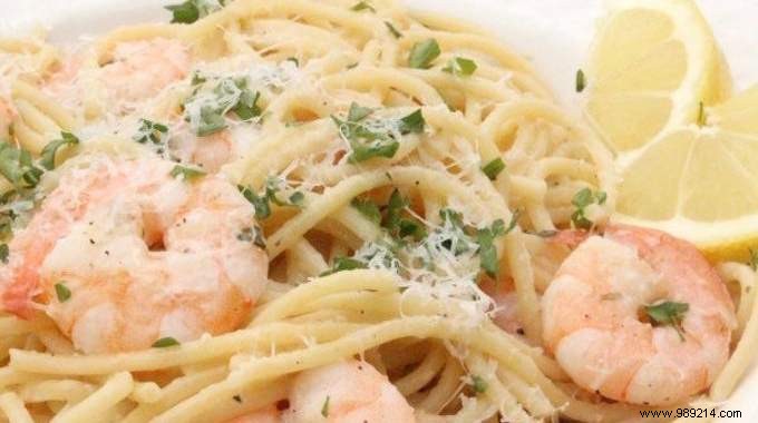 Ready in 10 Min Only:The Delicious Recipe for Garlic and Lemon Shrimps. 