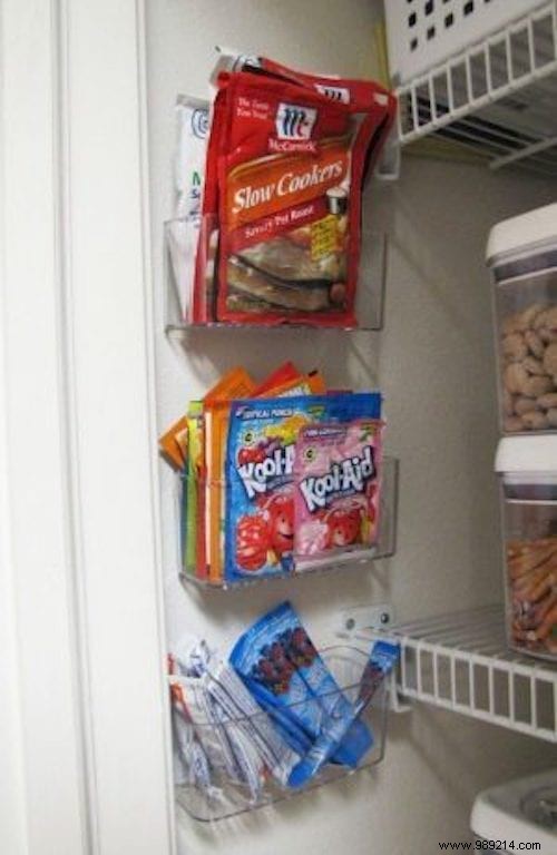 21 Great And Inexpensive Hacks To Better Organize Your Kitchen. 