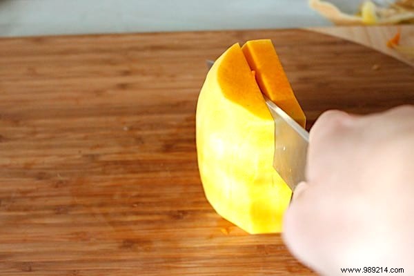 The Tip To Cut A Butternut Squash Into Cubes EASILY. 