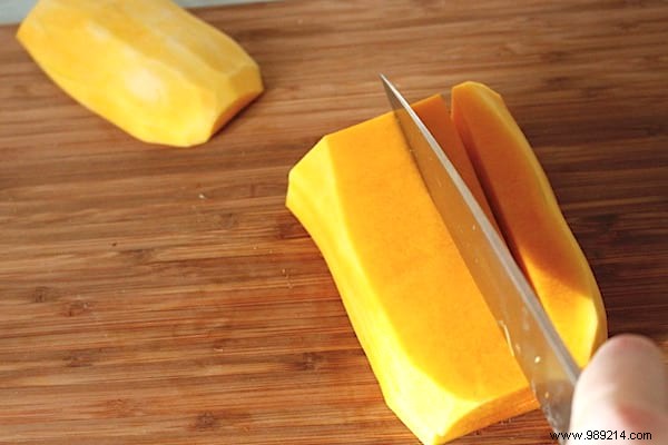 The Tip To Cut A Butternut Squash Into Cubes EASILY. 