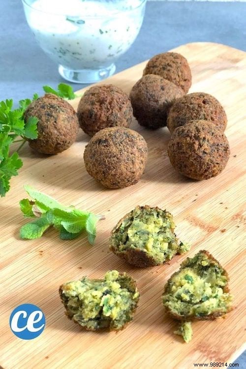 Make Your Own Falafels! The Delicious Easy &Cheap Recipe. 