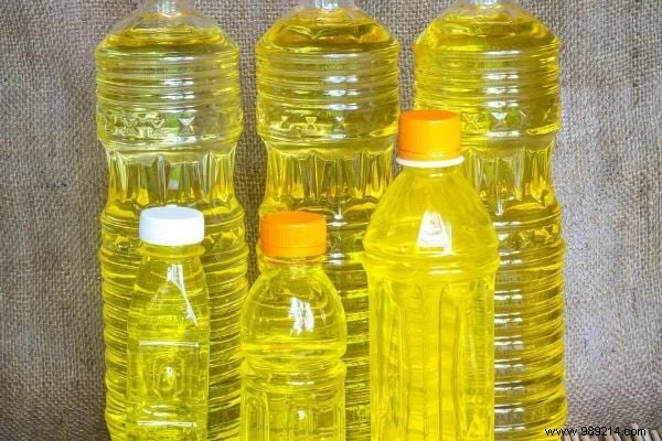 Can You Reuse Frying Oil WITHOUT Danger To Your Health? 