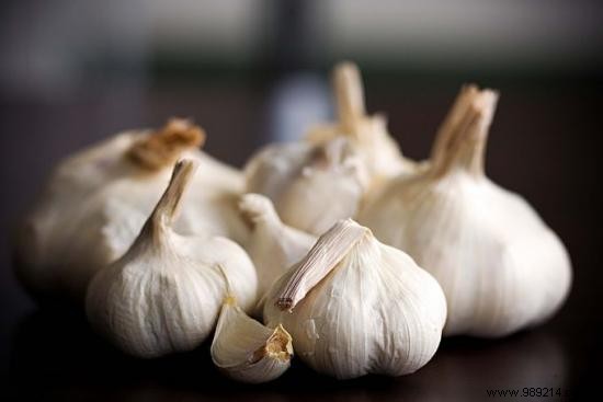 The Health Benefits of Garlic, an Unrecognized Natural Remedy. 