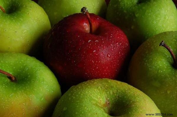 French Apples Are Well Poisoned With Pesticides:Justice Proves Greenpeace Right. 