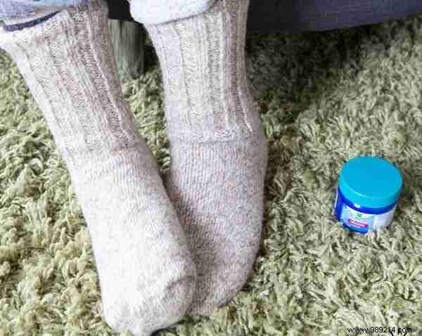 18 Magical Uses of VapoRub Everyone Should Know. 