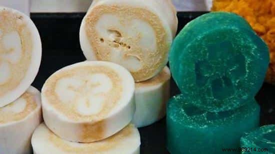 12 Tips for Recycling Your Little Bits of Soap EASILY. 