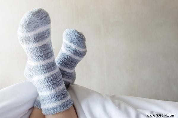 Tired of having cold feet? 18 Tips To Keep Them Warm All Winter. 