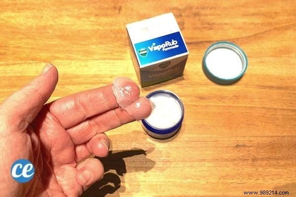 7 Health Dangers of Vicks Vaporub (That Nobody Knows). 