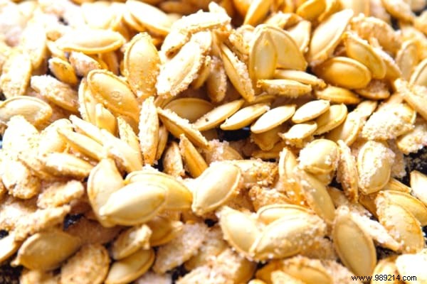 Pumpkin Seeds:10 Amazing Health Benefits. 