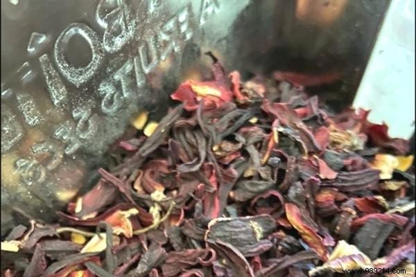 Bissap:7 Amazing Benefits of This Hibiscus Flower Infusion. 