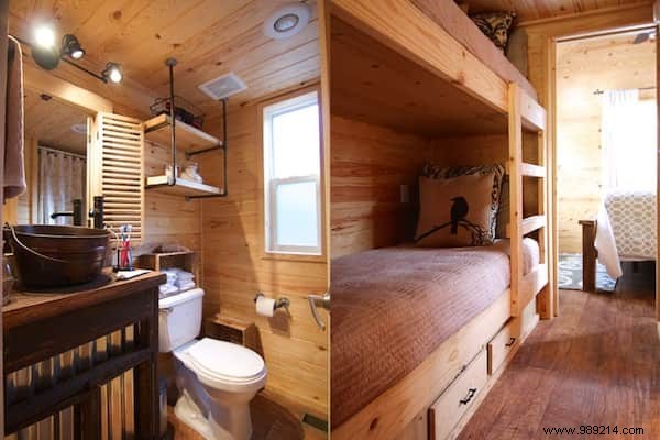 This House on Wheels Is Equipped With All Comforts and Can Sleep 6 People! 