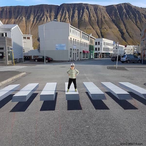 This Town in Iceland Paints 3D Crosswalks to Make Cars SLOW DOWN. 