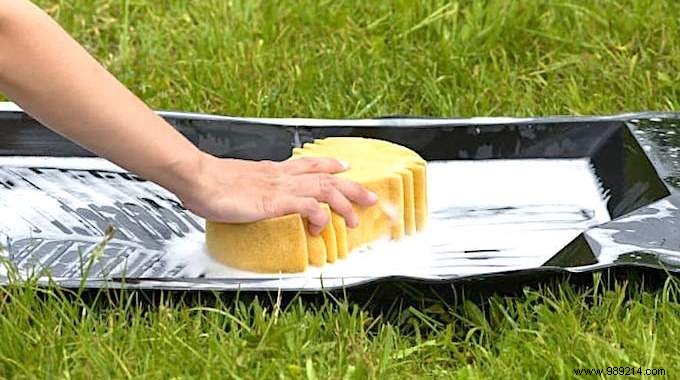 The Best Way To Clean Rubber Car Mats. 