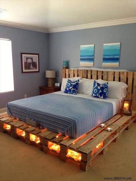 Why Buy a Bed When You Can Use Pallets to Make One for Free? Here are 14 Great Examples. 