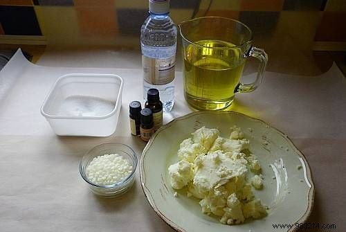 How to Make Castile Soap EASILY. 