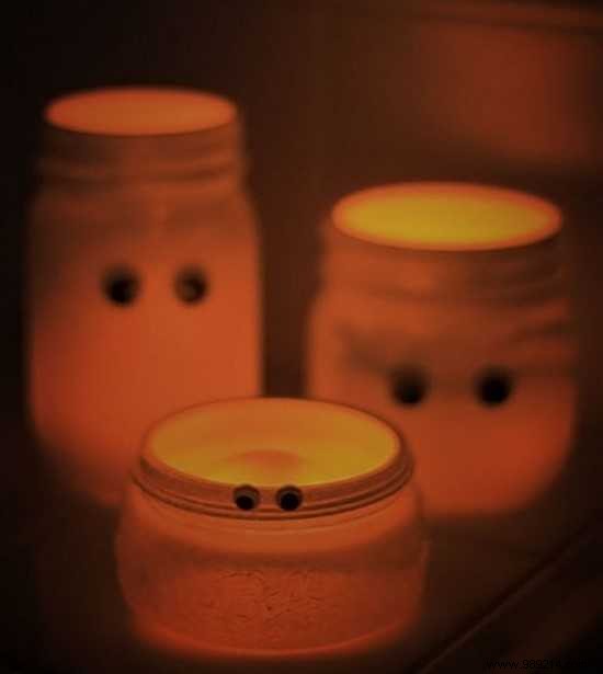 29 Ingenious Ways to Use Glass Jars for Halloween. 