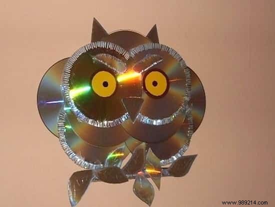 16 Brilliant Ideas To Recycle Old CDs. 