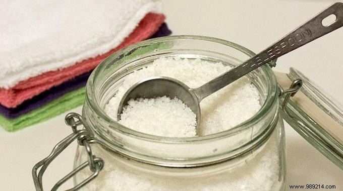 Effective and Easy to Make:The Laundry Detergent Recipe WITHOUT Chemicals. 