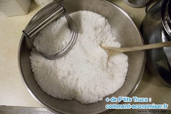 Effective and Easy to Make:The Laundry Detergent Recipe WITHOUT Chemicals. 