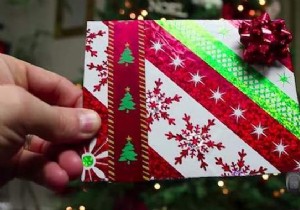 Video:10 Christmas Hacks Everyone Should Know. 