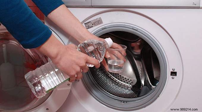 7 Good Reasons to Put White Vinegar in Your Washing Machine. 