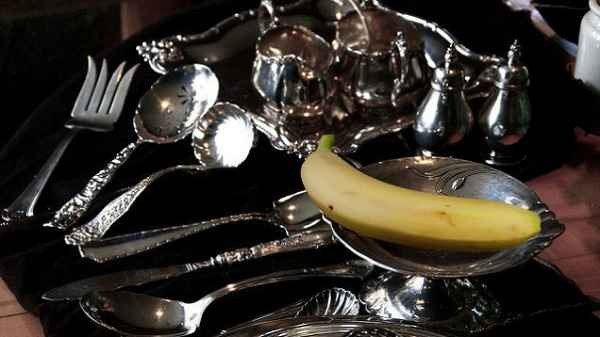 13 Uses for a Banana Peel You Never Thought of. 