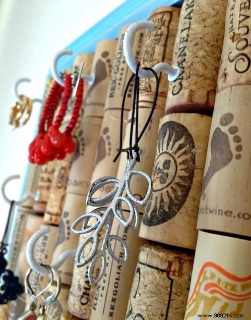 25 Creative Ways To Recycle Cork Stoppers. 